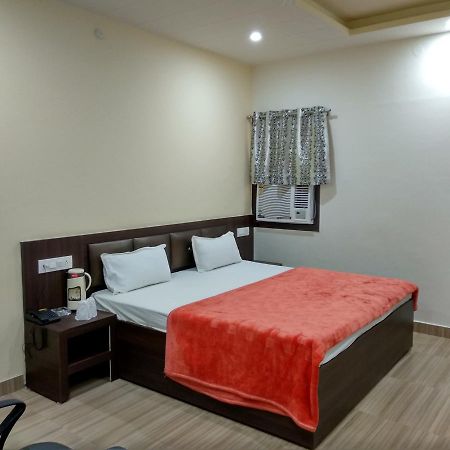 Oyo 60976 Hotel Shree Ji Morena Exteriér fotografie